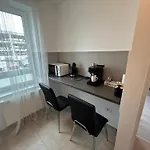 B-holiday Luxury Kasper Coresi Апартаменты Брашов