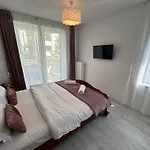 Апартаменты B-holiday Luxury Kasper Coresi *