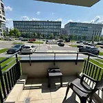 B-holiday Luxury Kasper Coresi Apartment *