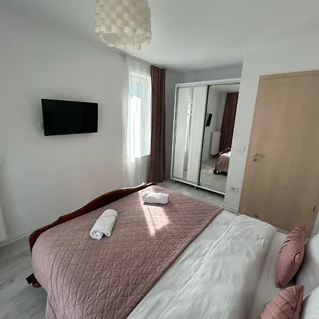 Lägenhet B-holiday Luxury Kasper Coresi