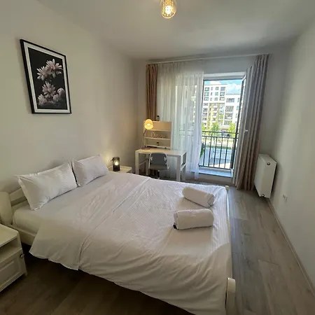 B-holiday Luxury Kasper Coresi Lägenhet