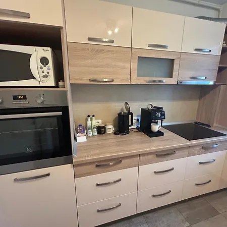 B-holiday Luxury Kasper Coresi Lägenhet