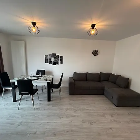 Lägenhet B-holiday Luxury Kasper Coresi Braşov