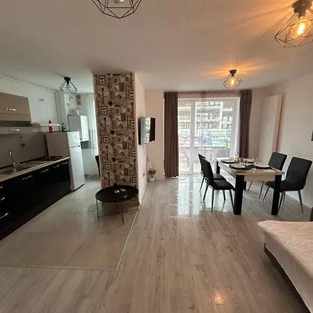Apartment B-holiday Luxury Kasper Coresi *